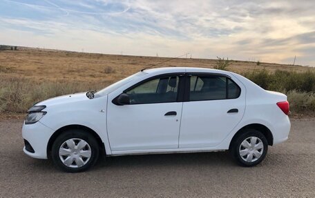 Renault Logan II, 2016 год, 550 000 рублей, 4 фотография