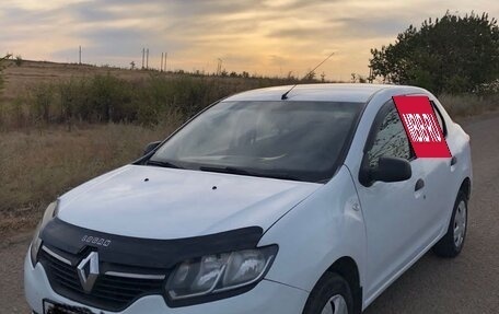 Renault Logan II, 2016 год, 550 000 рублей, 5 фотография