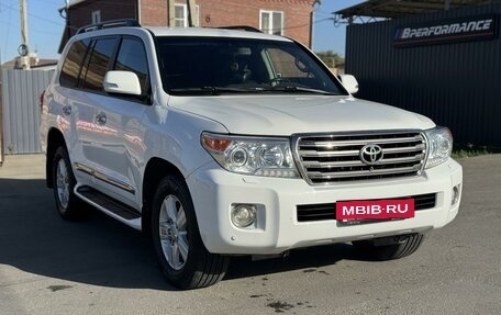 Toyota Land Cruiser 200, 2014 год, 4 500 000 рублей, 2 фотография