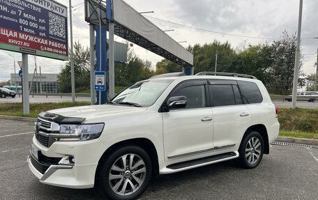 Toyota Land Cruiser 200, 2018 год, 7 750 000 рублей, 7 фотография