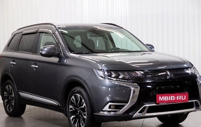 Mitsubishi Outlander III рестайлинг 3, 2021 год, 3 250 000 рублей, 1 фотография