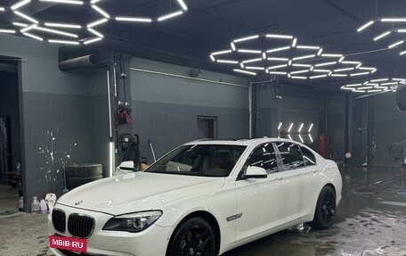 BMW 7 серия, 2010 год, 2 350 000 рублей, 3 фотография