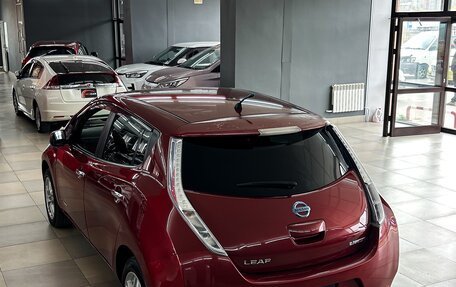 Nissan Leaf I, 2013 год, 560 000 рублей, 13 фотография