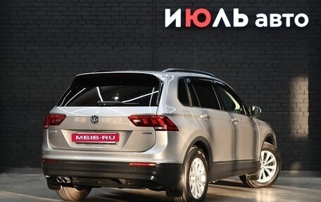 Volkswagen Tiguan II, 2019 год, 3 330 000 рублей, 8 фотография