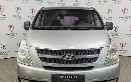 Hyundai Grand Starex Grand Starex I рестайлинг 2, 2012 год, 1 300 000 рублей, 2 фотография