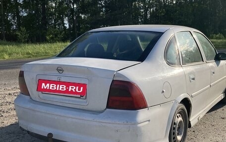 Opel Vectra B рестайлинг, 2000 год, 150 000 рублей, 3 фотография