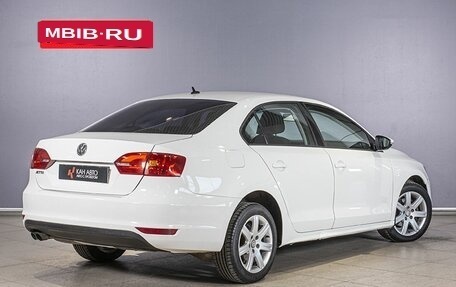 Volkswagen Jetta VI, 2012 год, 1 084 000 рублей, 2 фотография