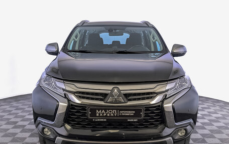 Mitsubishi Pajero Sport III рестайлинг, 2019 год, 3 275 000 рублей, 2 фотография