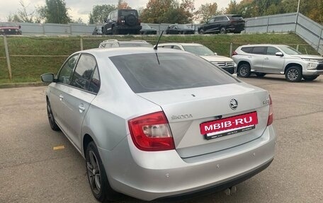 Skoda Rapid I, 2014 год, 997 000 рублей, 2 фотография