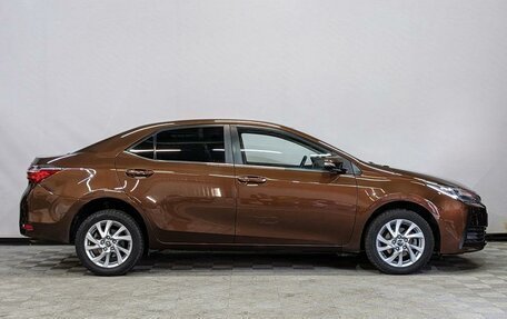 Toyota Corolla, 2016 год, 1 850 000 рублей, 4 фотография