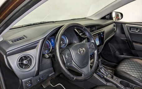 Toyota Corolla, 2016 год, 1 850 000 рублей, 15 фотография