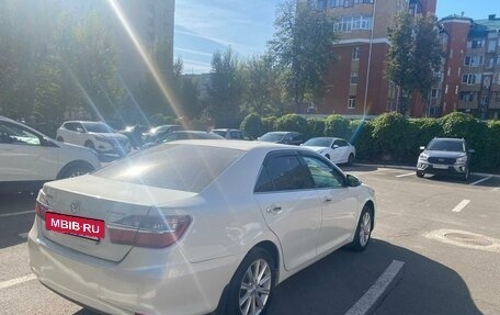 Toyota Camry, 2016 год, 1 850 000 рублей, 6 фотография