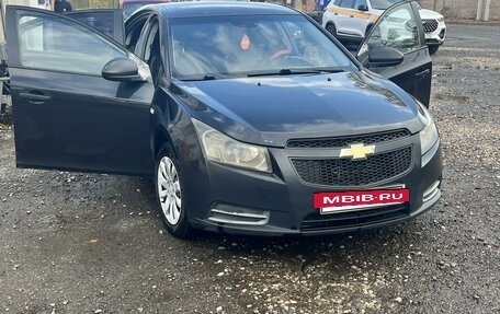 Chevrolet Cruze II, 2012 год, 580 000 рублей, 2 фотография