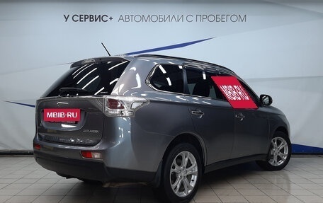 Mitsubishi Outlander III рестайлинг 3, 2012 год, 1 455 000 рублей, 3 фотография