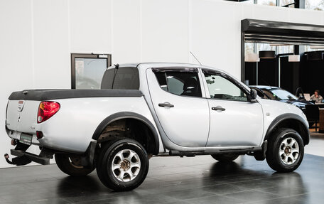 Mitsubishi L200 IV рестайлинг, 2010 год, 1 250 000 рублей, 6 фотография