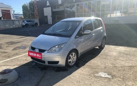 Mitsubishi Colt VI рестайлинг, 2005 год, 440 000 рублей, 3 фотография