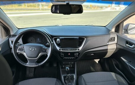 Hyundai Solaris II рестайлинг, 2018 год, 1 270 000 рублей, 7 фотография