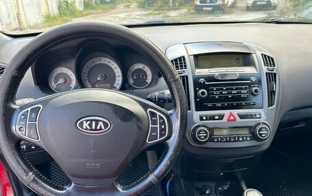 KIA cee'd I рестайлинг, 2008 год, 379 000 рублей, 14 фотография