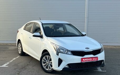 KIA Rio IV, 2020 год, 1 695 000 рублей, 1 фотография