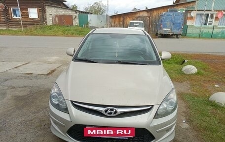 Hyundai i30 I, 2011 год, 700 000 рублей, 3 фотография