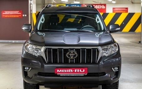 Toyota Land Cruiser Prado 150 рестайлинг 2, 2017 год, 4 500 000 рублей, 4 фотография