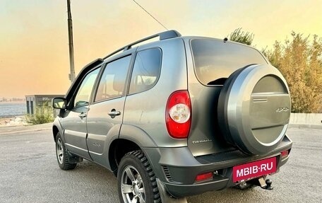 Chevrolet Niva I рестайлинг, 2017 год, 900 000 рублей, 10 фотография