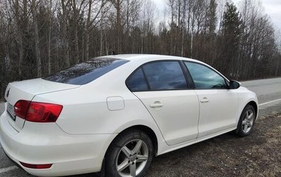 Volkswagen Jetta VI, 2013 год, 800 000 рублей, 1 фотография