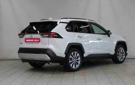 Toyota RAV4, 2020 год, 3 790 000 рублей, 5 фотография