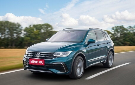 Volkswagen Tiguan II, 2020 год, 2 650 000 рублей, 1 фотография