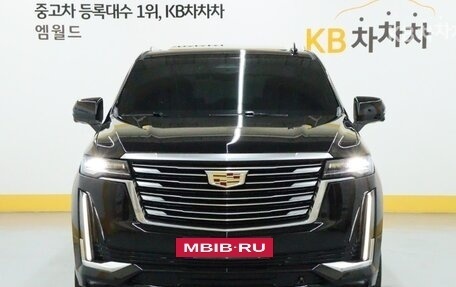 Cadillac Escalade V, 2021 год, 10 150 888 рублей, 2 фотография