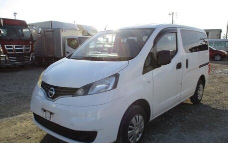 Nissan NV200, 2017 год, 1 100 000 рублей, 8 фотография