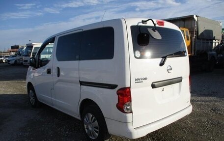 Nissan NV200, 2017 год, 1 100 000 рублей, 7 фотография