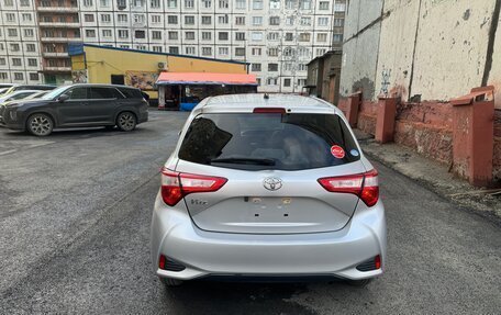 Toyota Vitz, 2019 год, 1 550 000 рублей, 3 фотография