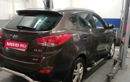 Hyundai ix35 I рестайлинг, 2010 год, 1 155 000 рублей, 2 фотография