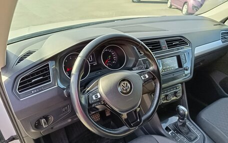 Volkswagen Tiguan II, 2017 год, 2 194 995 рублей, 11 фотография