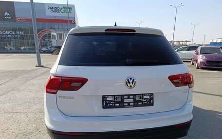 Volkswagen Tiguan II, 2017 год, 2 194 995 рублей, 6 фотография