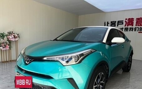 Toyota C-HR I рестайлинг, 2021 год, 2 210 000 рублей, 3 фотография