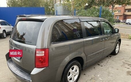 Dodge Caravan V, 2010 год, 1 181 000 рублей, 4 фотография