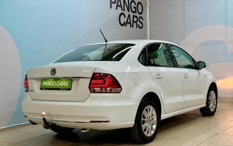 Volkswagen Polo VI (EU Market), 2015 год, 964 000 рублей, 2 фотография