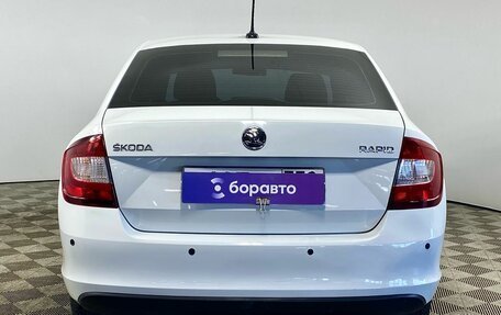 Skoda Rapid I, 2018 год, 1 050 000 рублей, 4 фотография