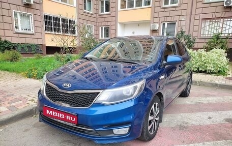 KIA Rio III рестайлинг, 2016 год, 1 050 000 рублей, 1 фотография