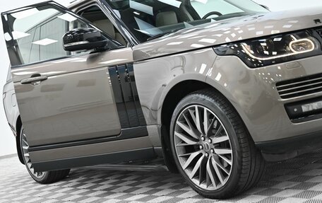 Land Rover Range Rover IV рестайлинг, 2015 год, 4 399 000 рублей, 23 фотография