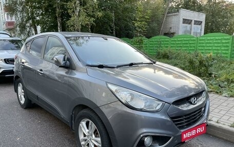 Hyundai ix35 I рестайлинг, 2013 год, 1 095 000 рублей, 2 фотография