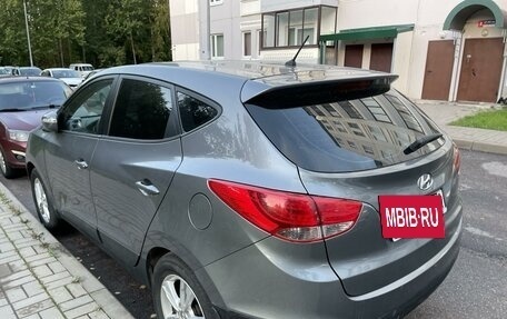 Hyundai ix35 I рестайлинг, 2013 год, 1 095 000 рублей, 3 фотография