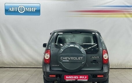 Chevrolet Niva I рестайлинг, 2016 год, 810 000 рублей, 6 фотография