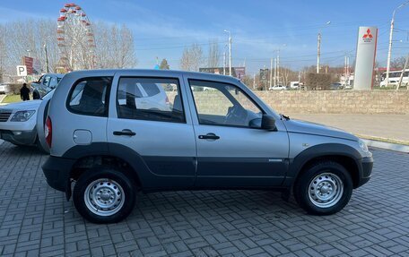 Chevrolet Niva I рестайлинг, 2013 год, 540 000 рублей, 4 фотография