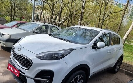 KIA Sportage IV рестайлинг, 2018 год, 2 100 000 рублей, 2 фотография