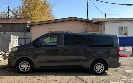 Peugeot Traveller I, 2021 год, 3 750 000 рублей, 2 фотография