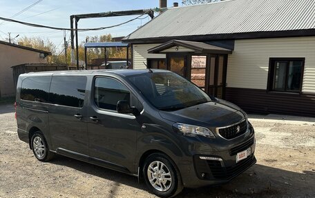 Peugeot Traveller I, 2021 год, 3 750 000 рублей, 5 фотография