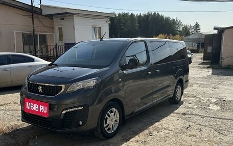 Peugeot Traveller I, 2021 год, 3 750 000 рублей, 3 фотография